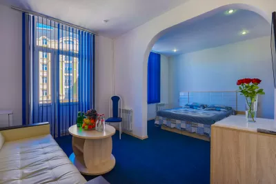 Номер люкс в клинике Элорма в городе Кисловодске - фотография