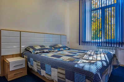 Номер стандарт в клинике Элорма в городе Кисловодске - фотография